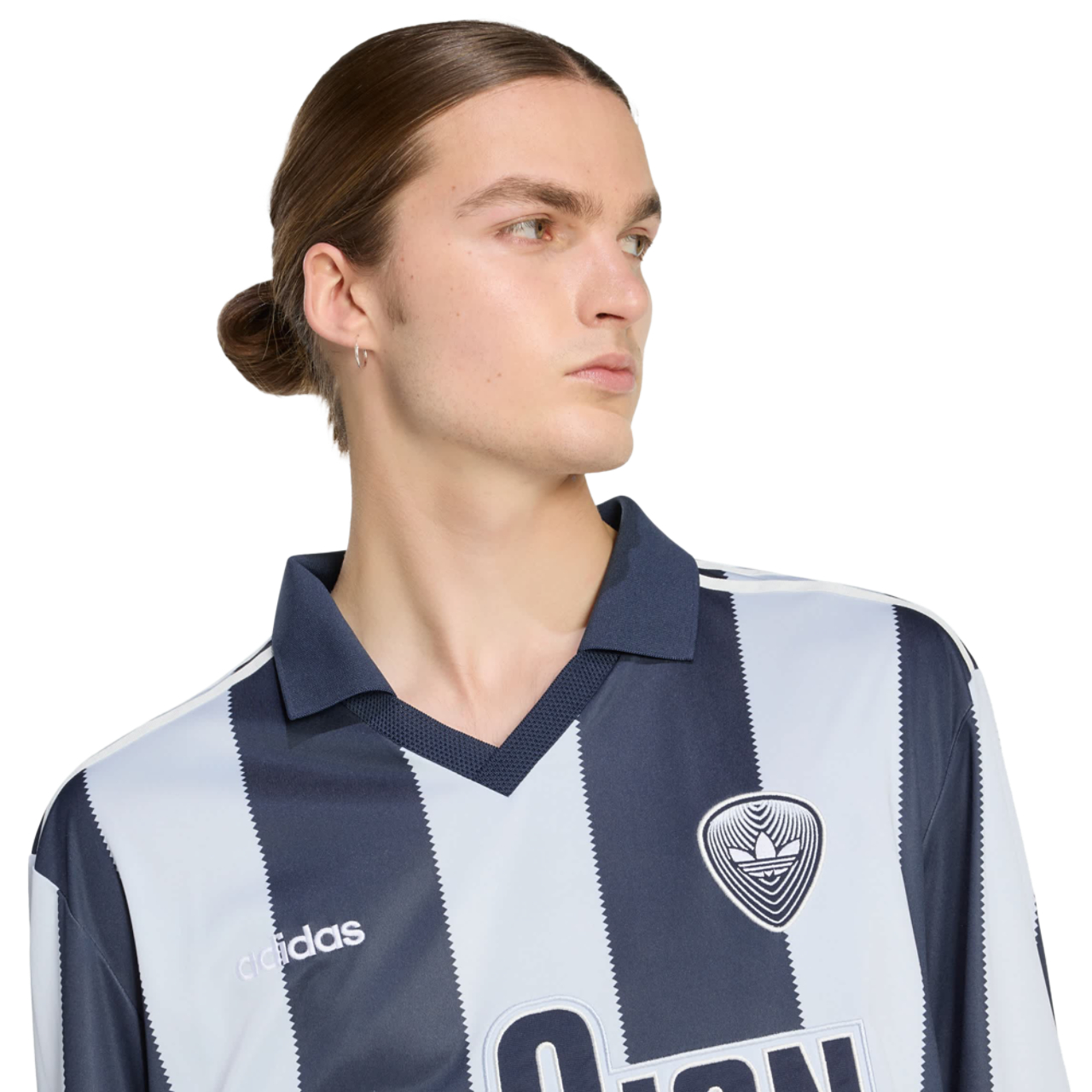 adidas Britcore Jersey Afbeelding 3 van 6. Tik om de fotogalerij te openen..