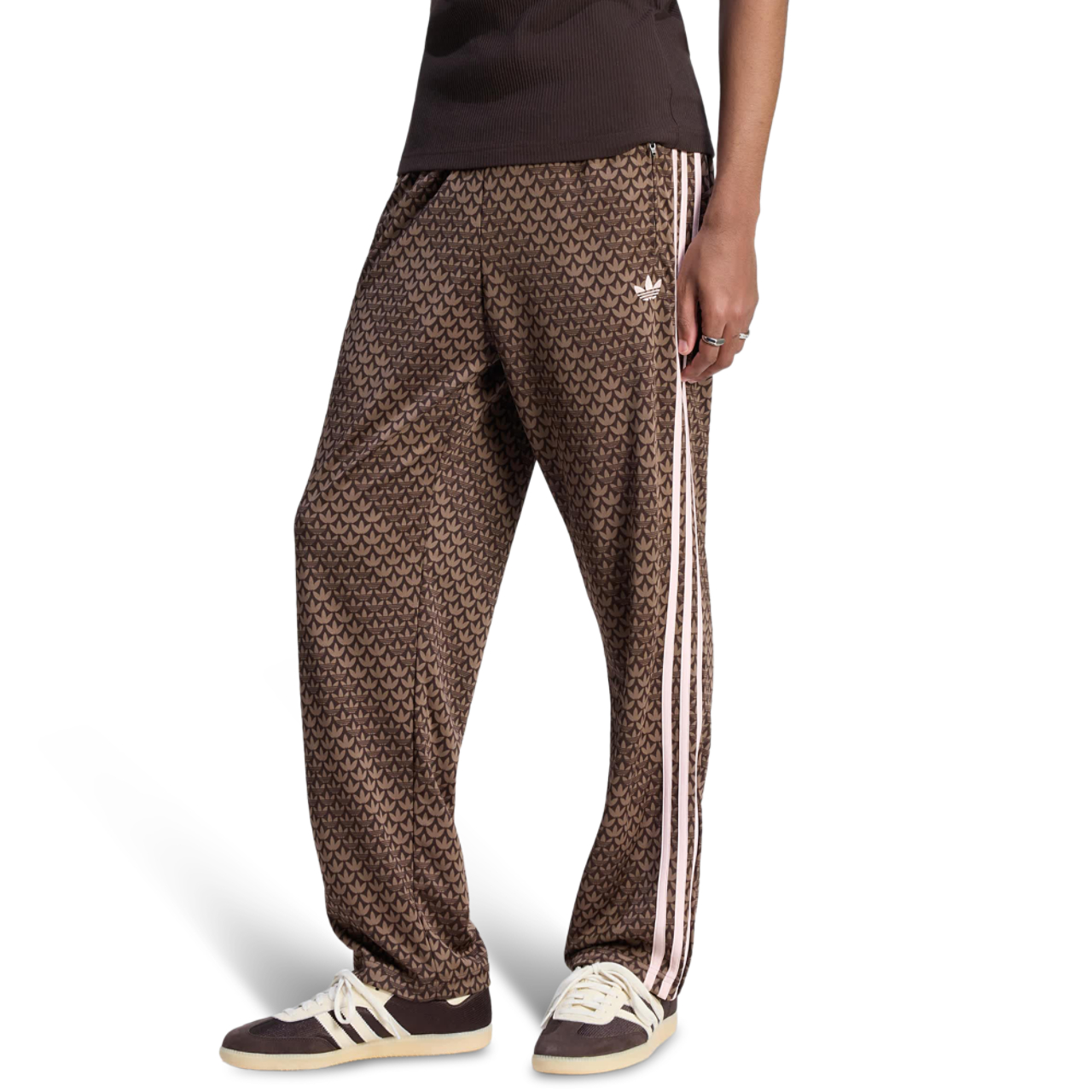 adidas Firebird Loose Monogram Tracksuit Bottoms Bild 1 von 4. Antippen, um die Fotogalerie zu öffnen.