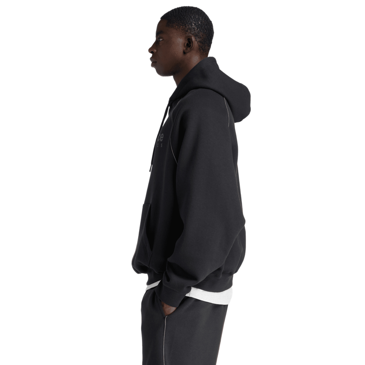 New Balance Trackside Fleece Hoodie Bild 3 von 3. Antippen, um die Fotogalerie zu öffnen.