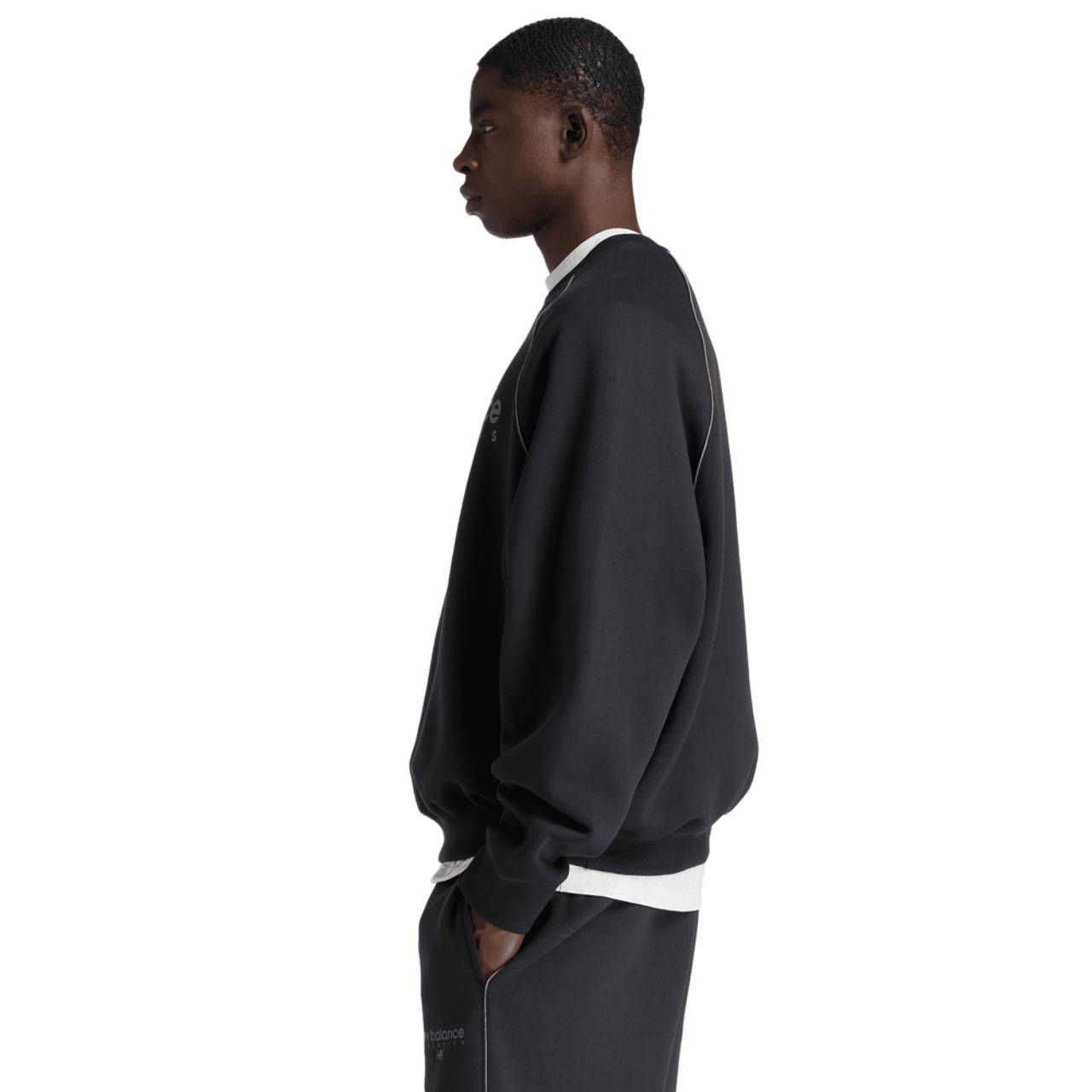 New Balance Trackside Fleece Crew Bild 4 von 4. Antippen, um die Fotogalerie zu öffnen.