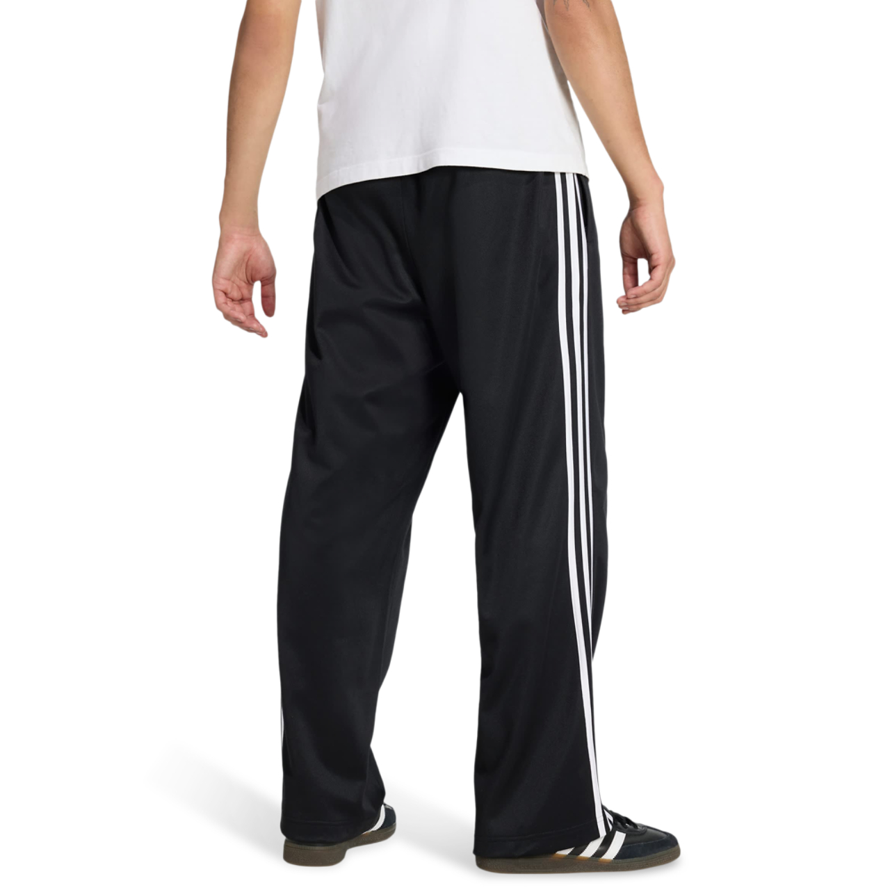 adidas Baggy Track Trousers Immagine 4 di 4. Tocca per aprire la galleria fotografica.