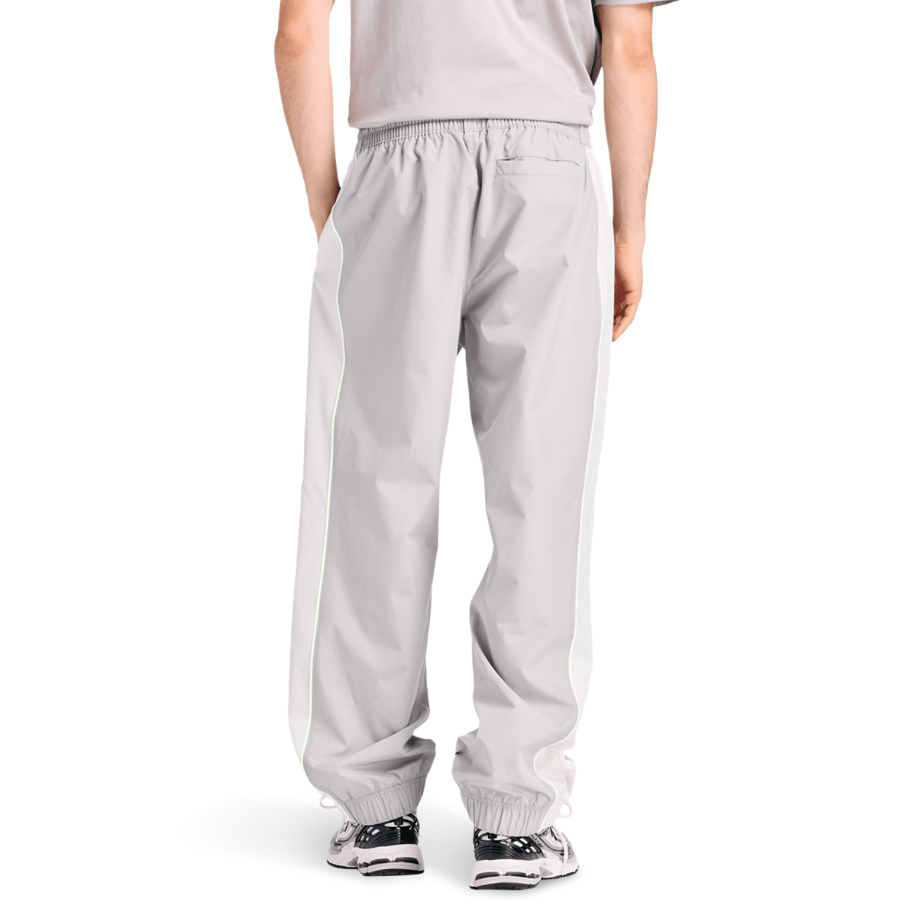 New Balance Trackside Woven Pant Image 4 sur 4. Appuyez pour ouvrir la galerie de photos.