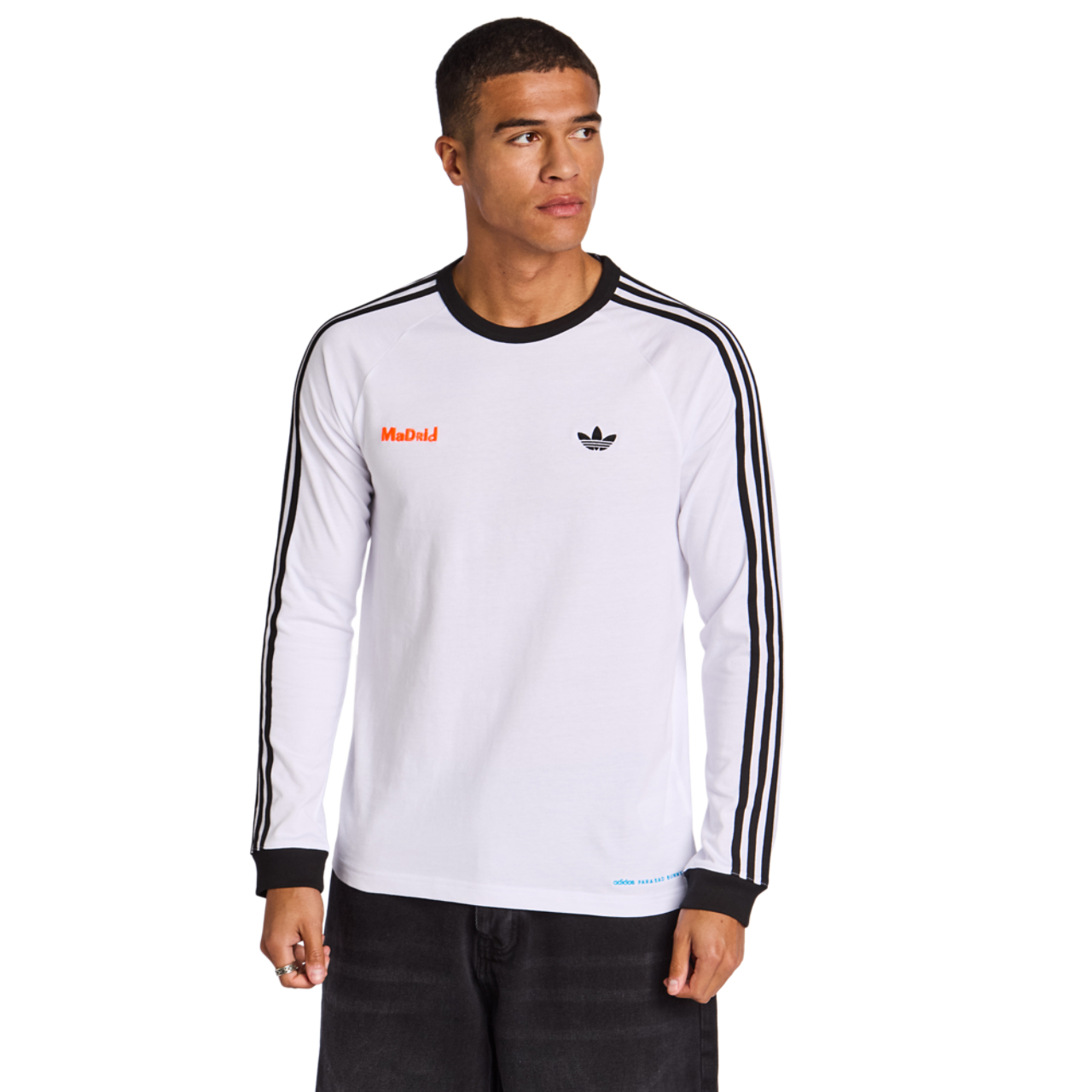 adidas Bad Bunny Madrid Bild 1 von 6. Antippen, um die Fotogalerie zu öffnen.