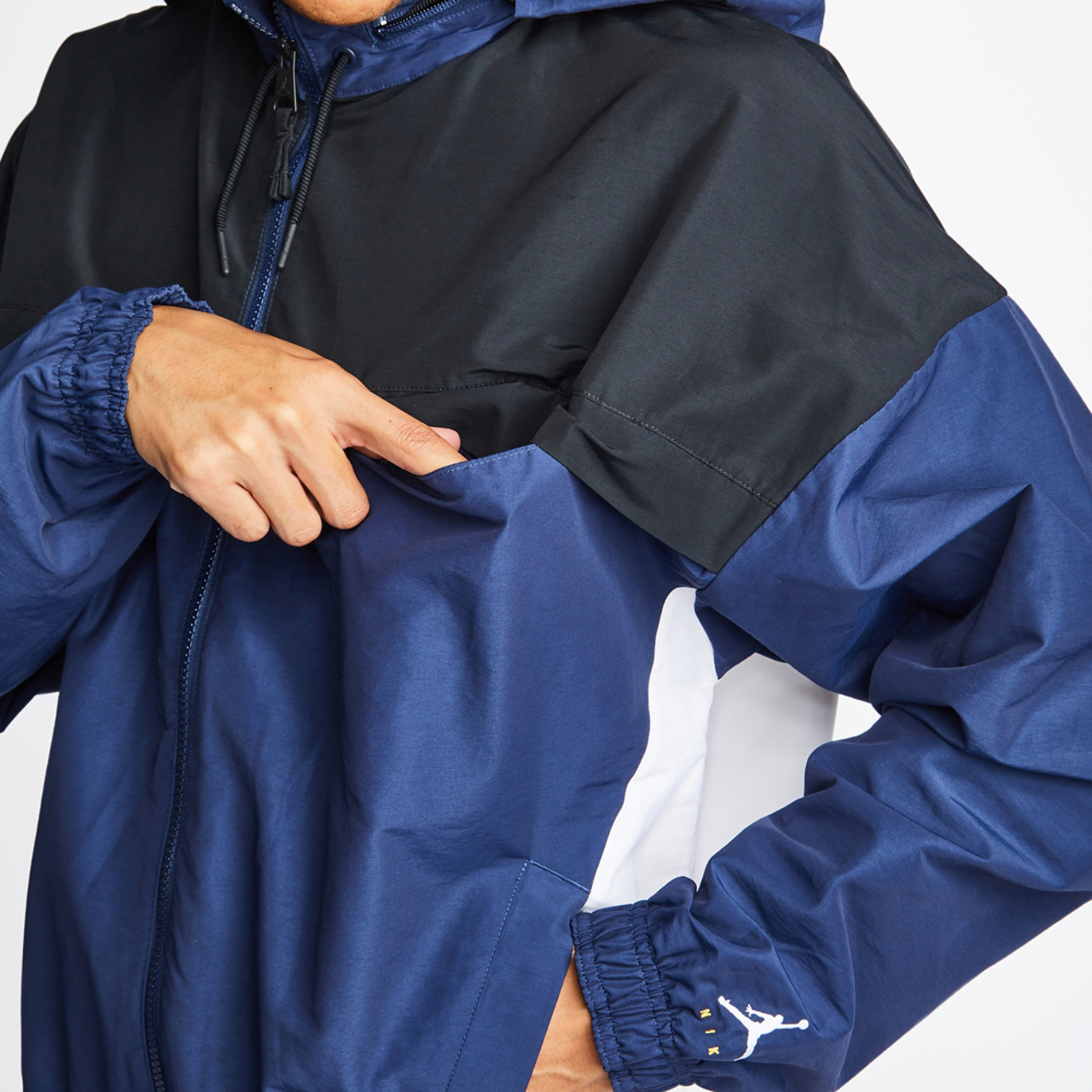 Jordan Jumpman Image 5 of 5. Tap to open photo gallery.