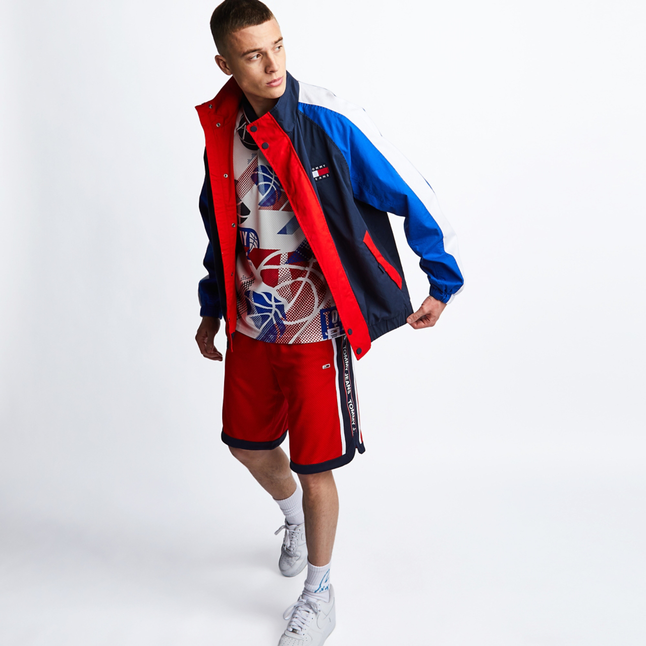 Tommy Jeans Lightweight Image 3 of 5. Tap to open photo gallery.