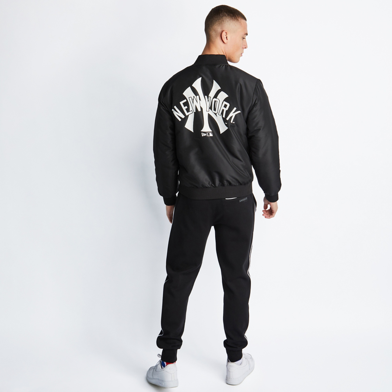 New Era Mlb  Lightweight Image 3 of 4. Tap to open photo gallery.