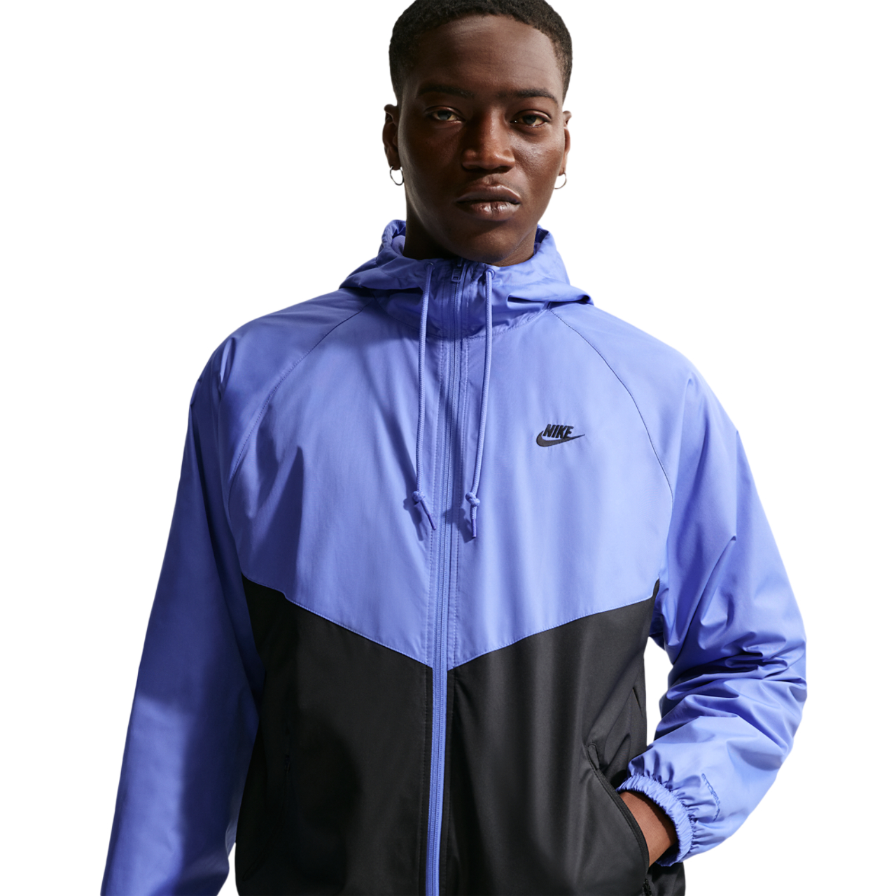 Nike Windrunner Imagen 1 de 5. Toque para abrir la galería de fotos.