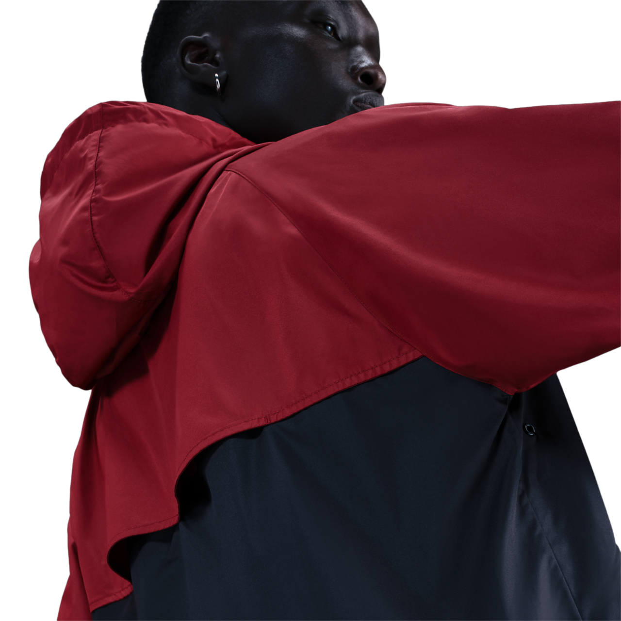Nike Windrunner Bild 2 von 5. Antippen, um die Fotogalerie zu öffnen.