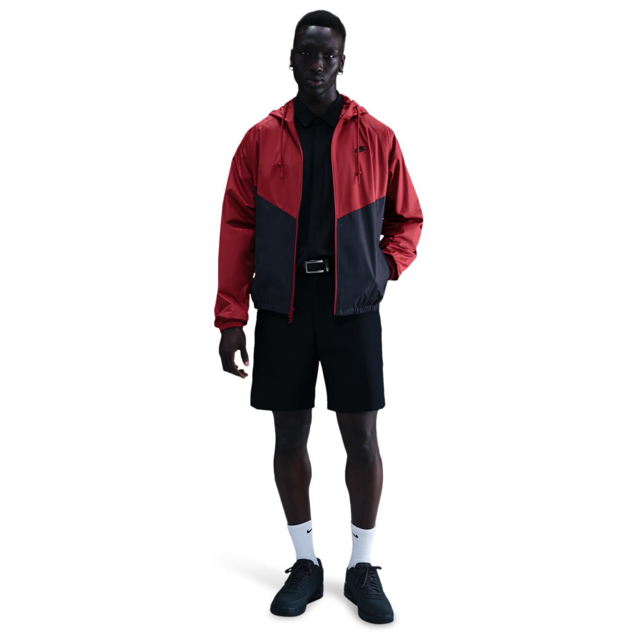 Nike Windrunner Bild 4 von 5. Antippen, um die Fotogalerie zu öffnen.