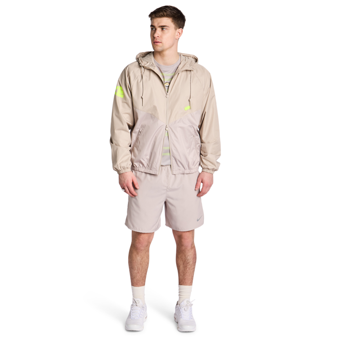 Nike Windrunner Afbeelding 2 van 8. Tik om de fotogalerij te openen..