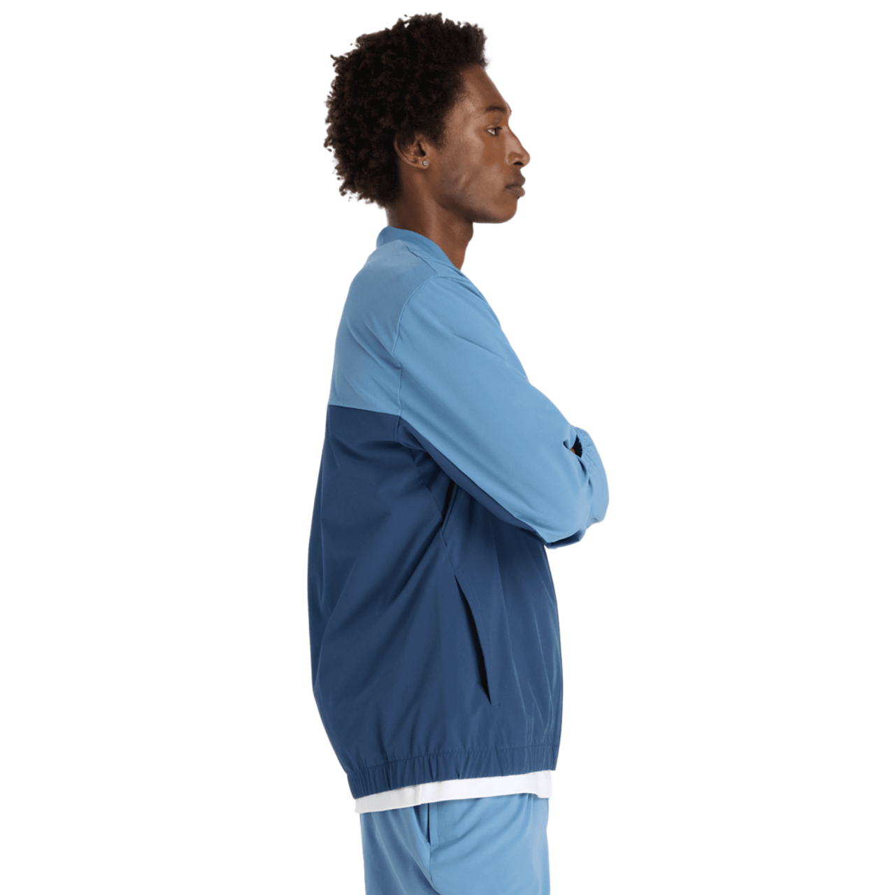 New Balance Stretch Bomber Jacket Image 3 sur 4. Appuyez pour ouvrir la galerie de photos.