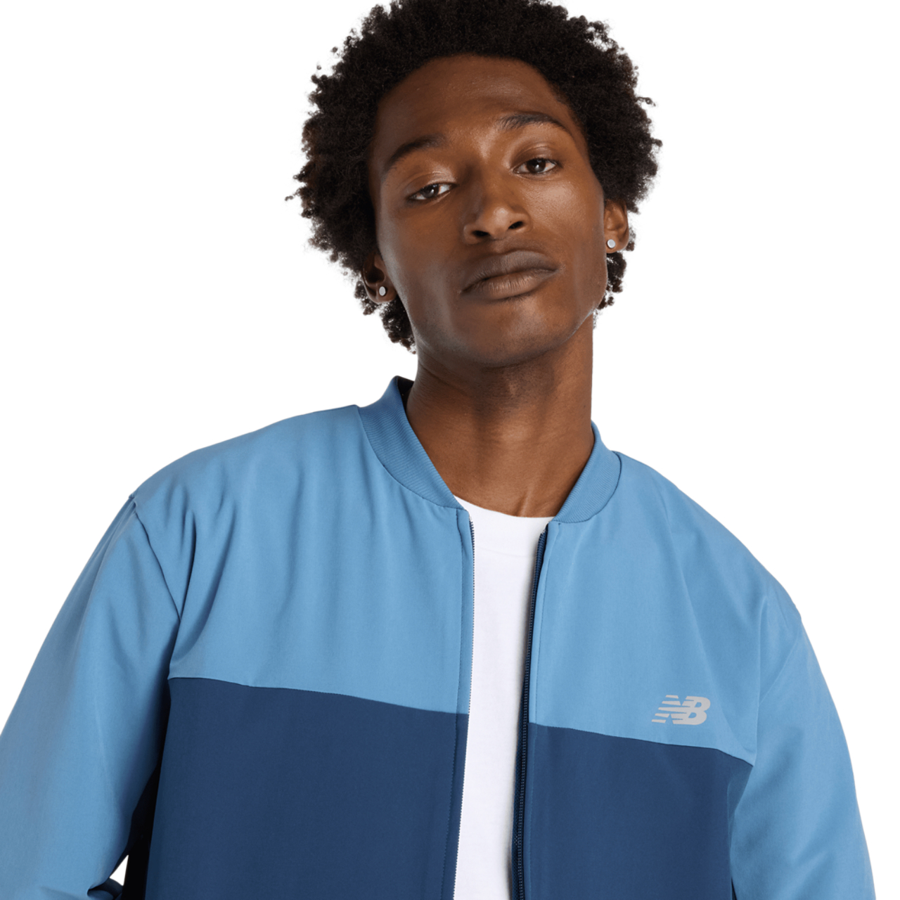 New Balance Stretch Bomber Jacket Image 4 sur 4. Appuyez pour ouvrir la galerie de photos.