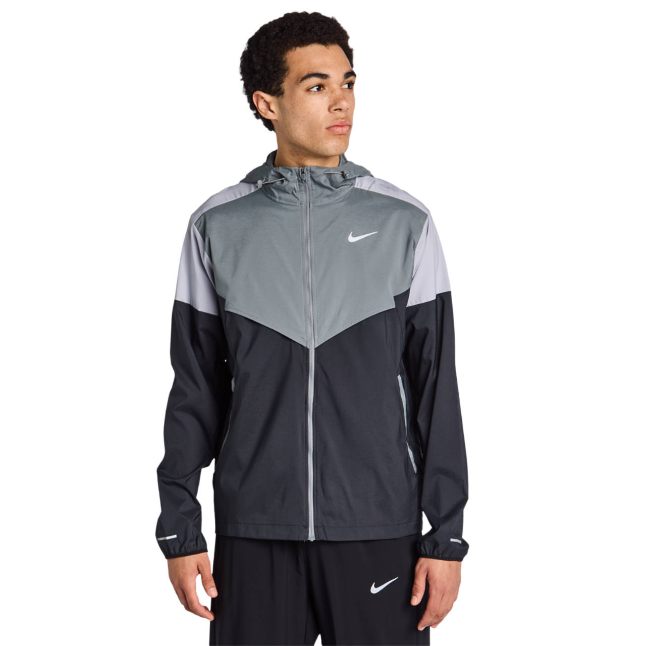Nike Windrunner Afbeelding 1 van 6. Tik om de fotogalerij te openen..