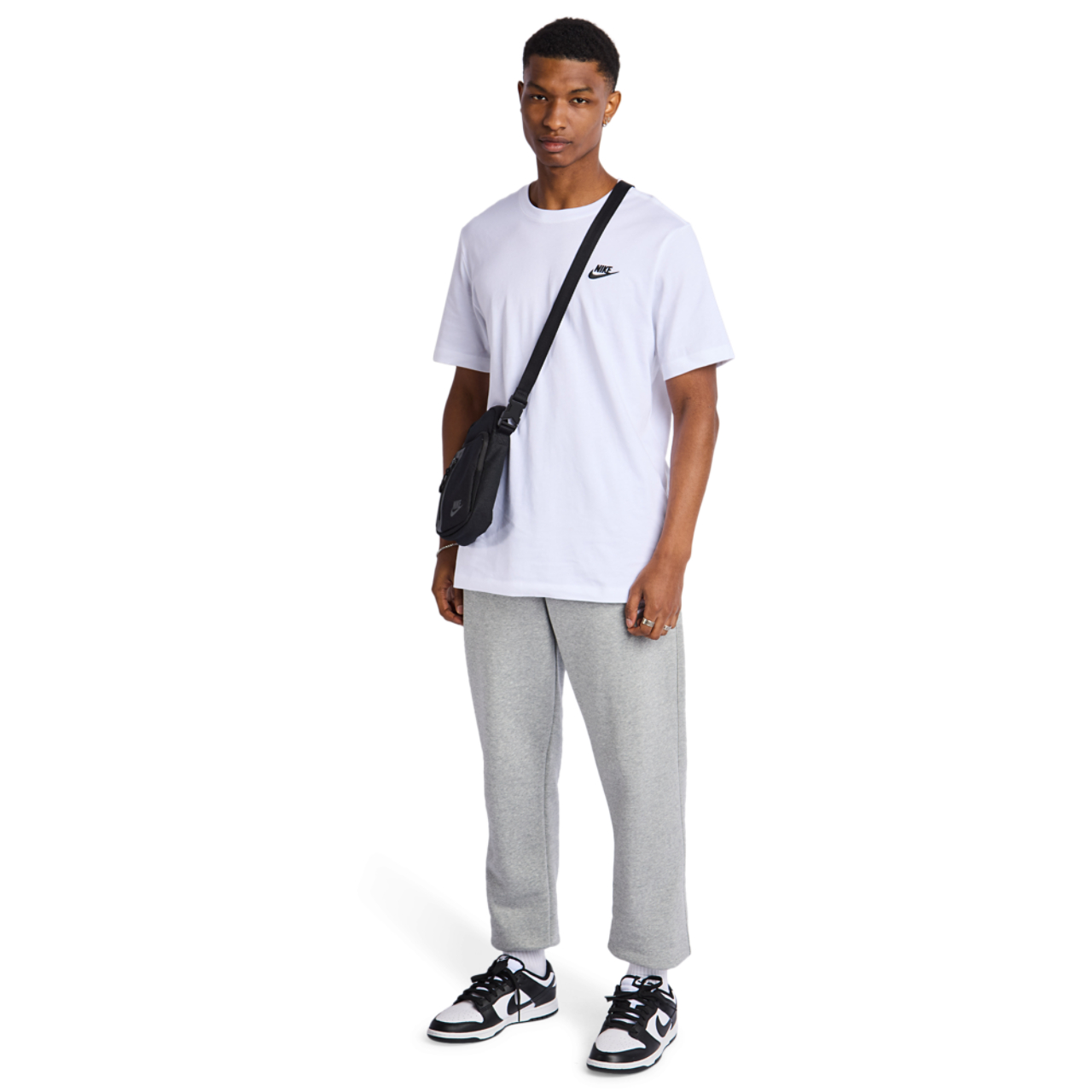 Nike Club Image 2 sur 4. Appuyez pour ouvrir la galerie de photos.