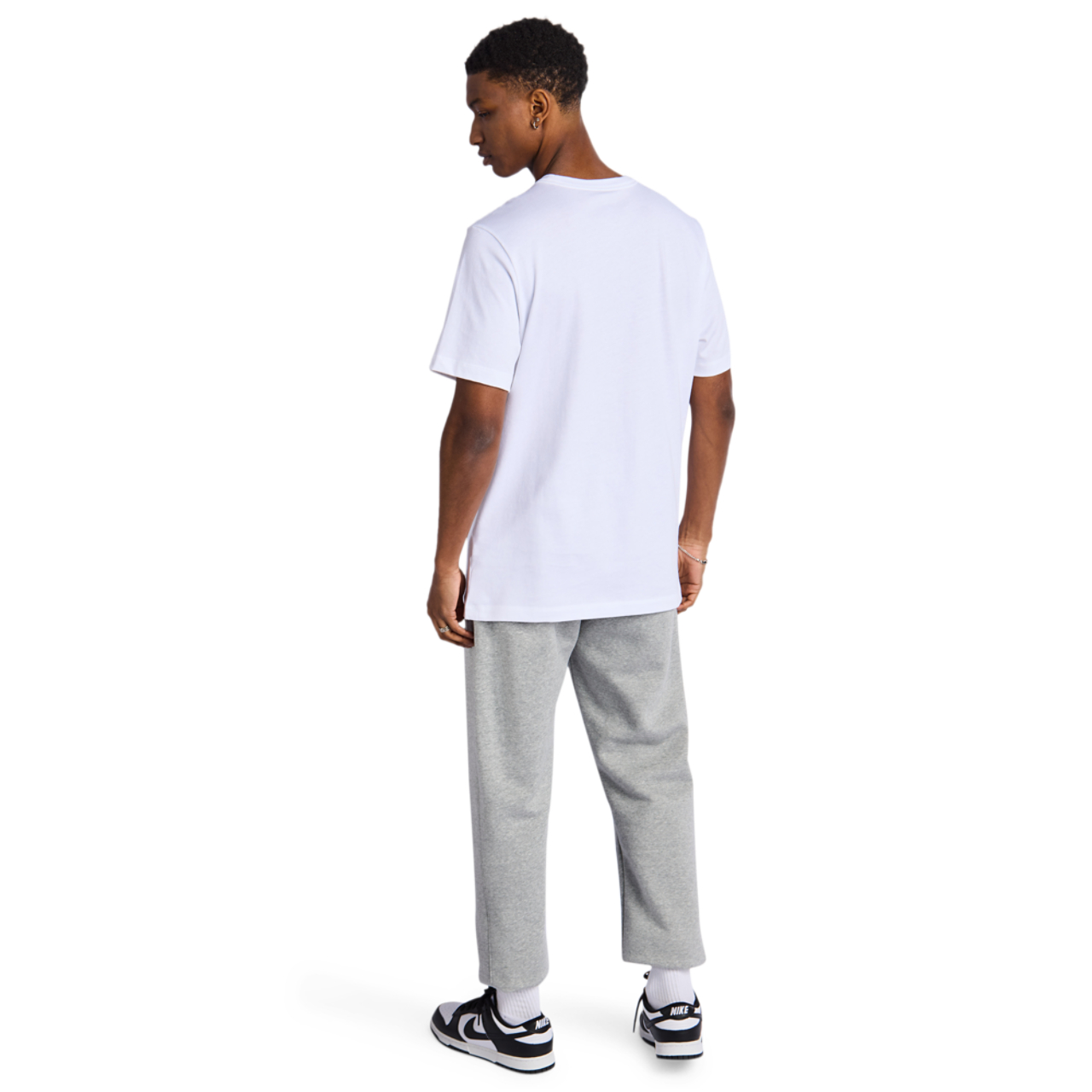 Nike Club Image 3 sur 4. Appuyez pour ouvrir la galerie de photos.