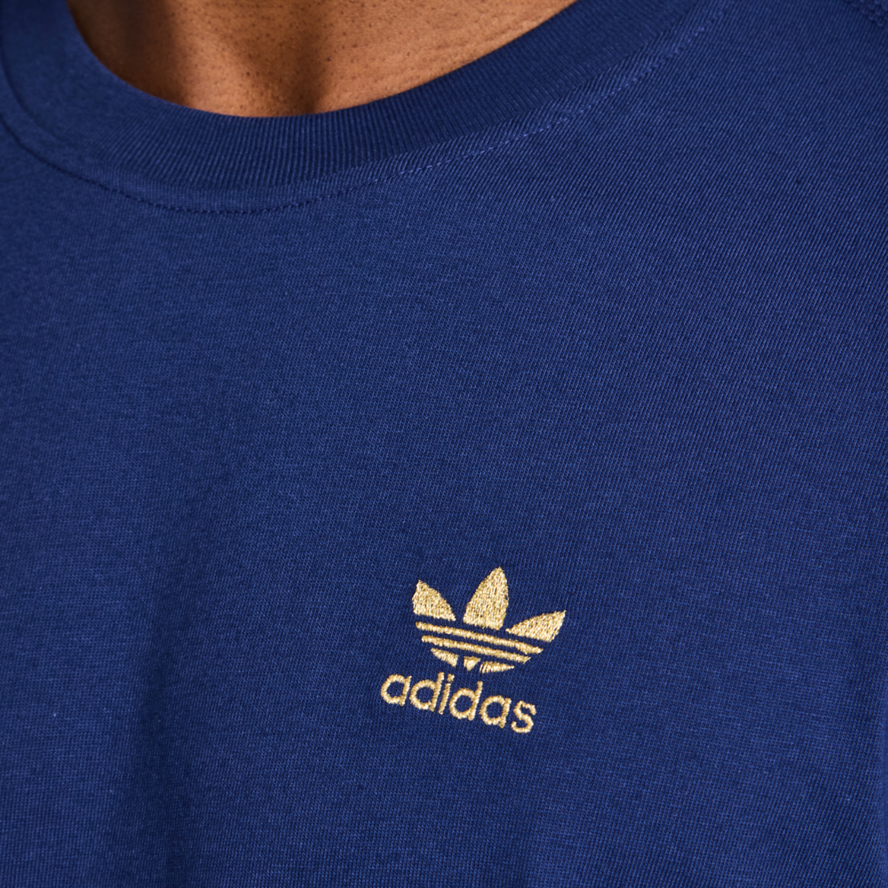 adidas Essentials Image 6 sur 6. Appuyez pour ouvrir la galerie de photos.