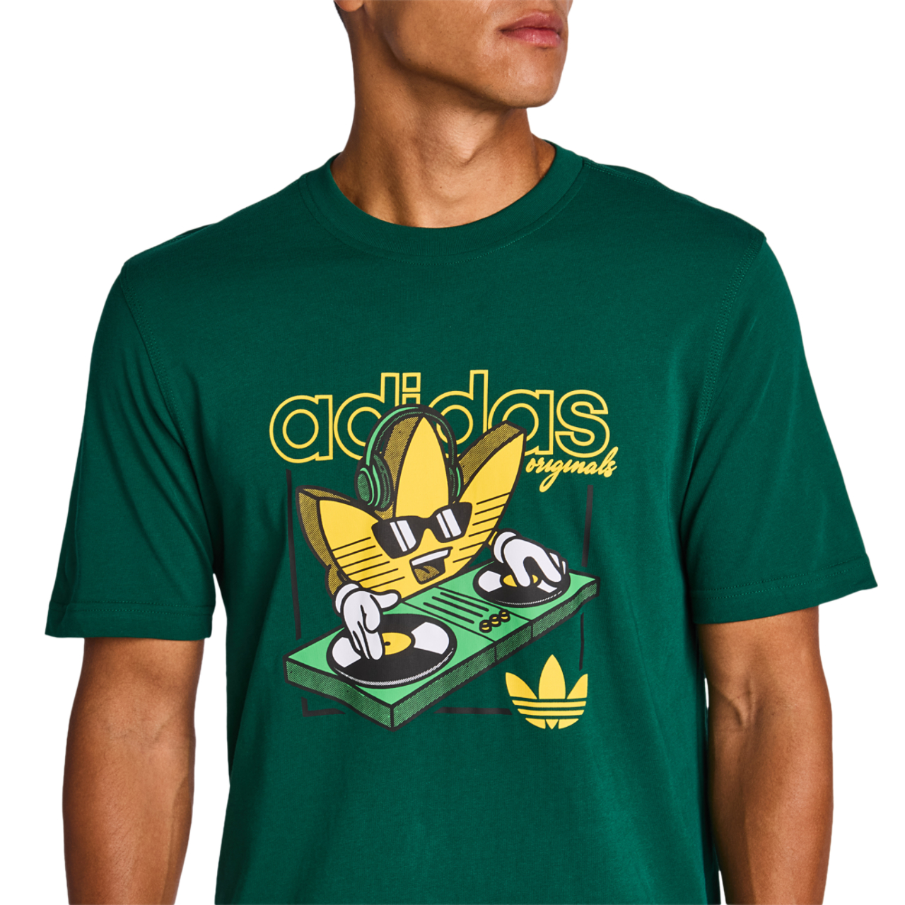 adidas Graphics Image 5 sur 5. Appuyez pour ouvrir la galerie de photos.