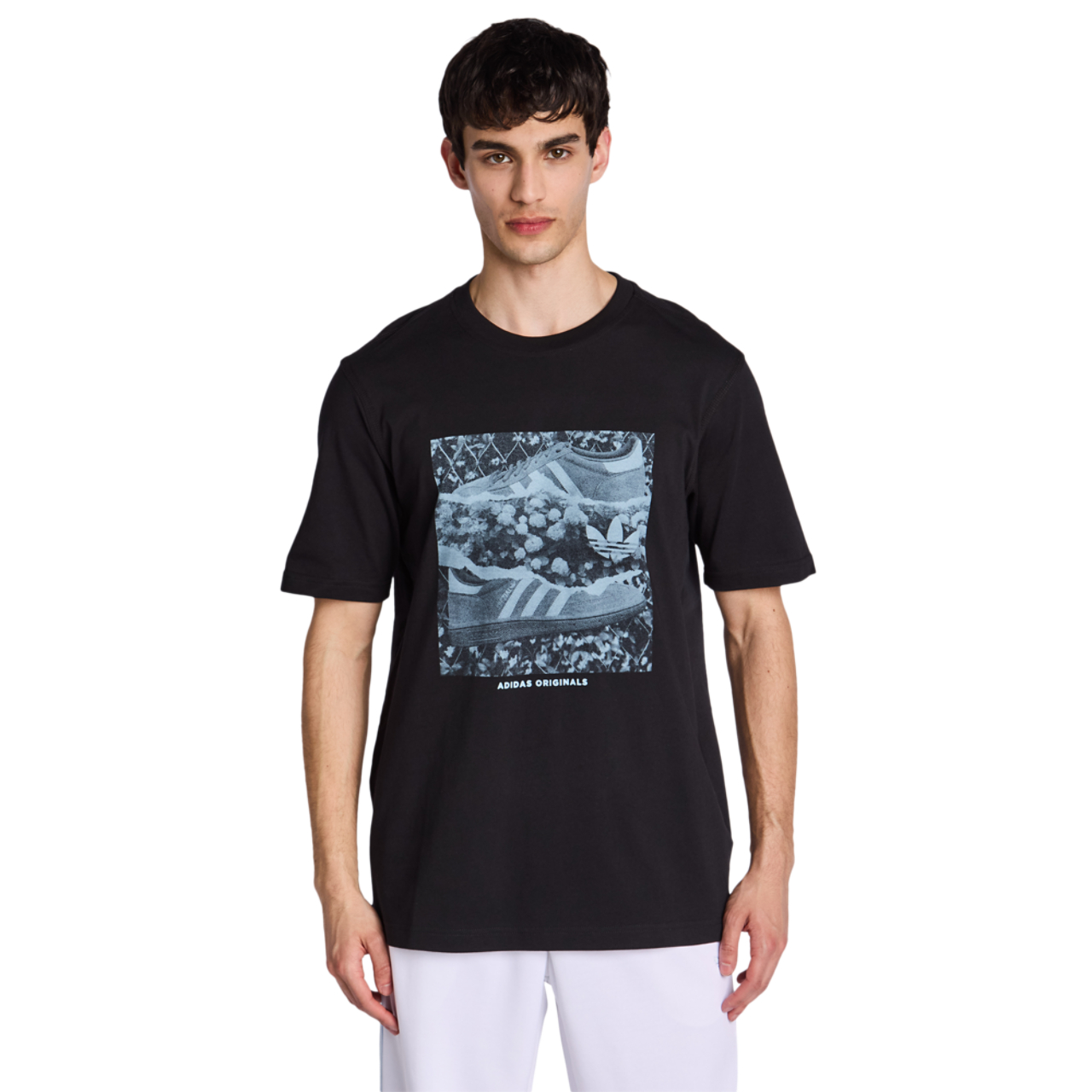 adidas Graphics Afbeelding 1 van 5. Tik om de fotogalerij te openen..