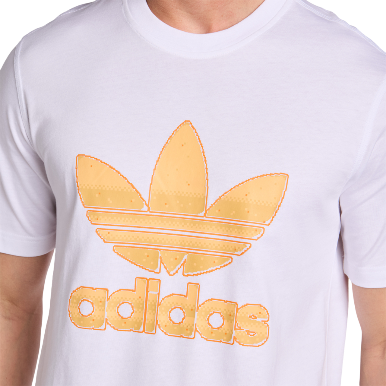 adidas Graphics Imagen 5 de 5. Toque para abrir la galería de fotos.