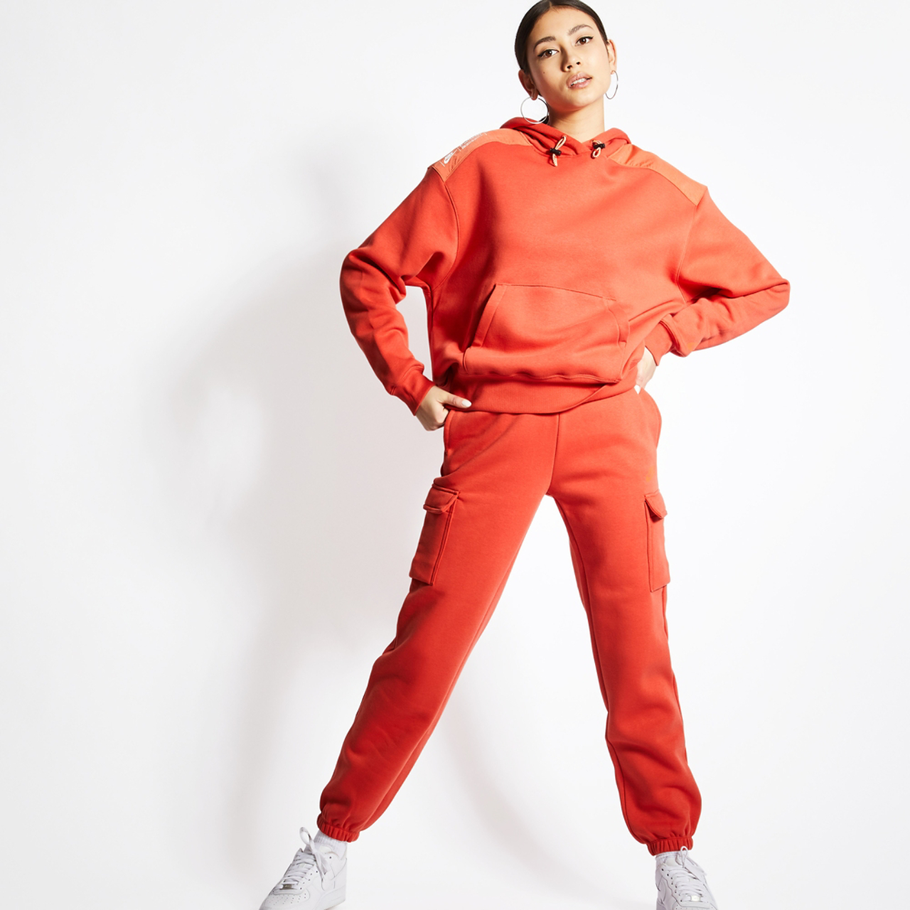 Nike Utility Over The Head Image 1 of 4. Tap to open photo gallery.