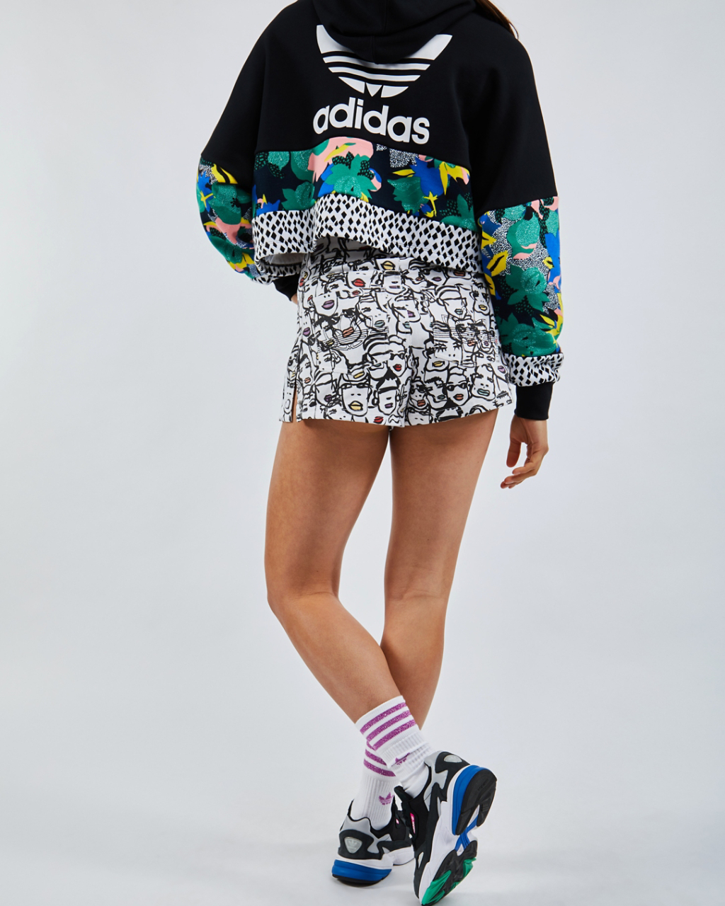 adidas Fiorucci Afbeelding 3 van 4. Tik om de fotogalerij te openen..