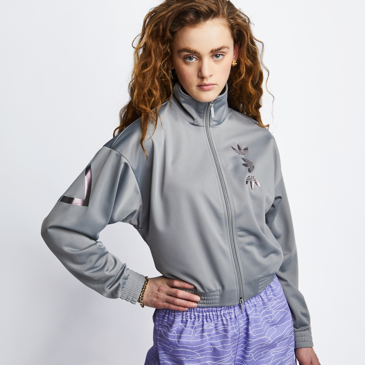 adidas Lrg Logo Afbeelding 2 van 4. Tik om de fotogalerij te openen..