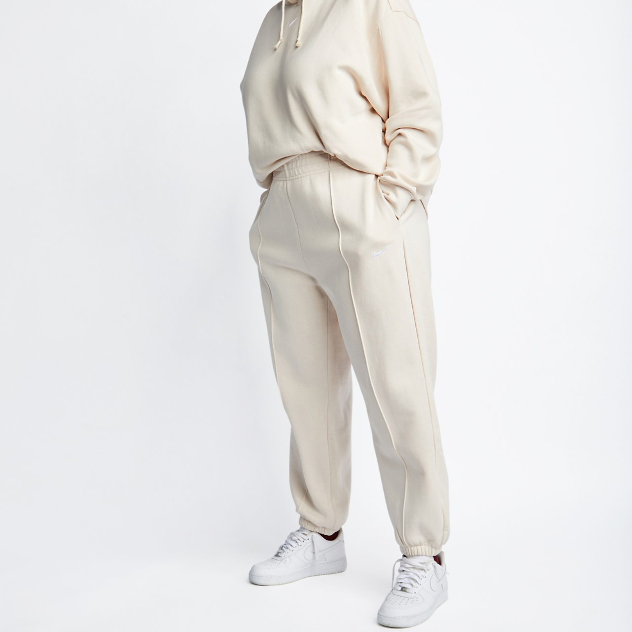 Nike Essentials Plus Open Hem Image 4 of 4. Tap to open photo gallery.