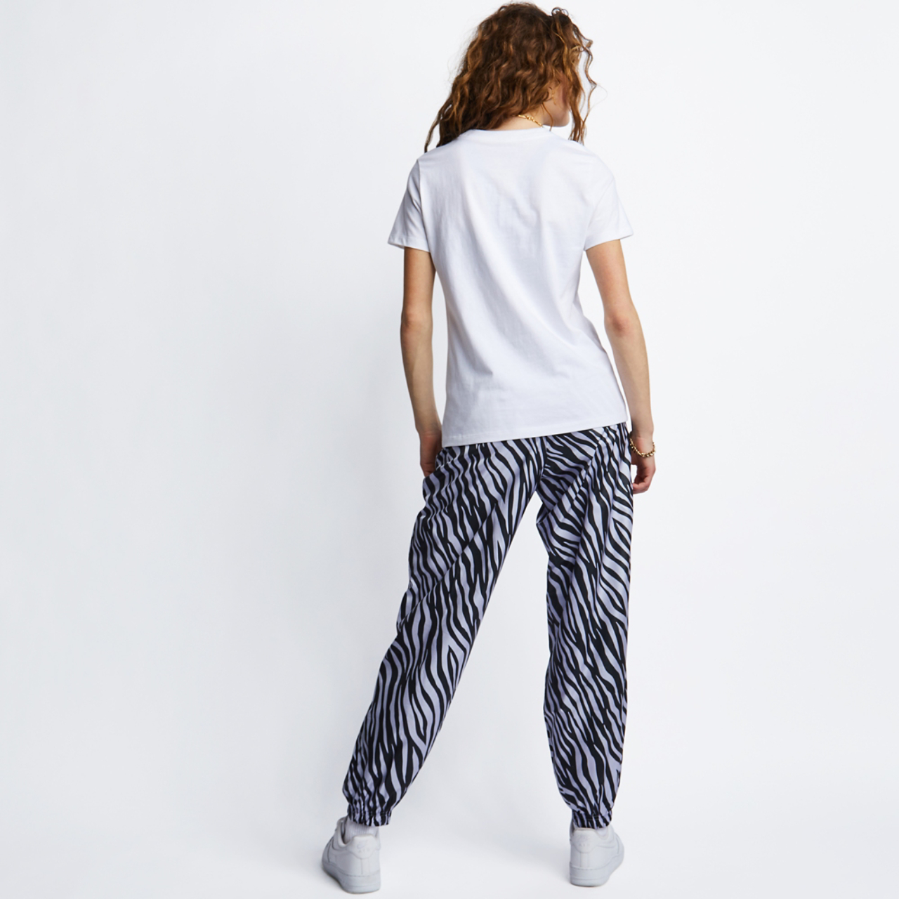 Nike Futura Image 4 of 5. Tap to open photo gallery.