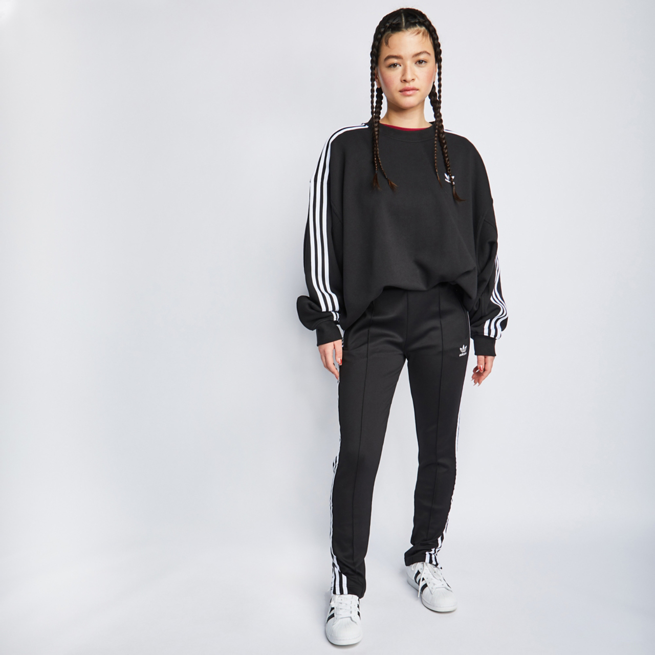 adidas Superstar Imagen 2 de 4. Toque para abrir la galería de fotos.