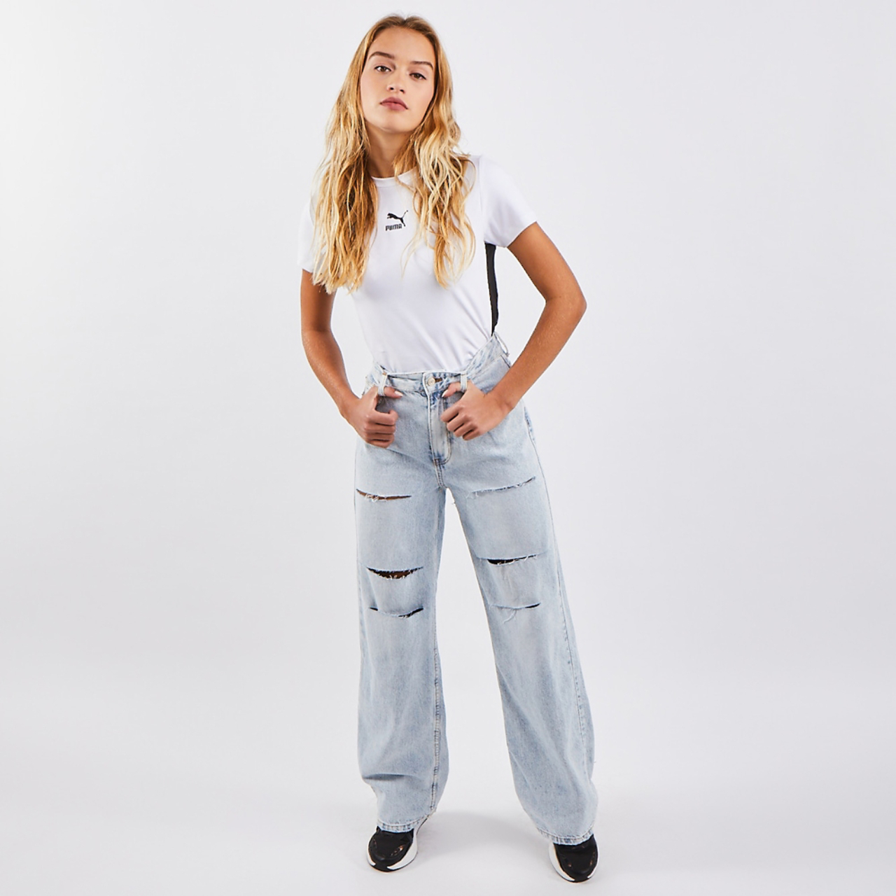 Puma Classics T7 Crop Afbeelding 2 van 4. Tik om de fotogalerij te openen..