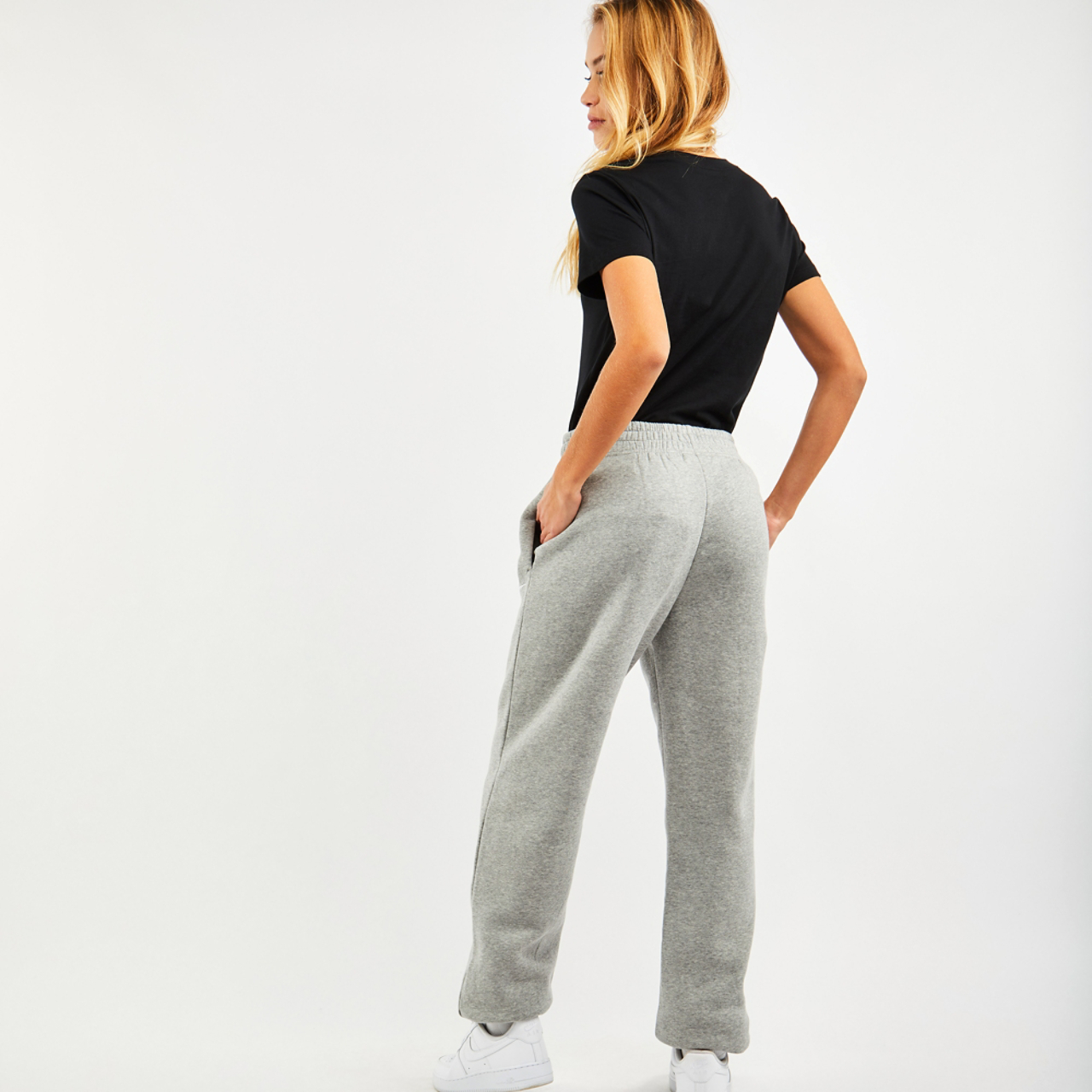 Nike Trend Fleece Essentials Image 3 of 4. Tap to open photo gallery.
