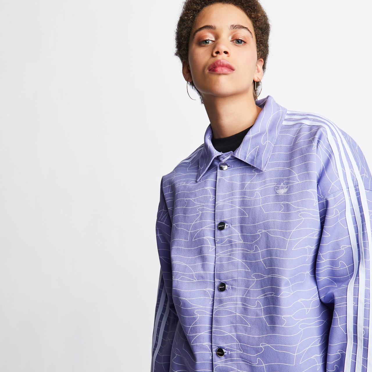 adidas Fakten Image 1 of 4. Tap to open photo gallery.