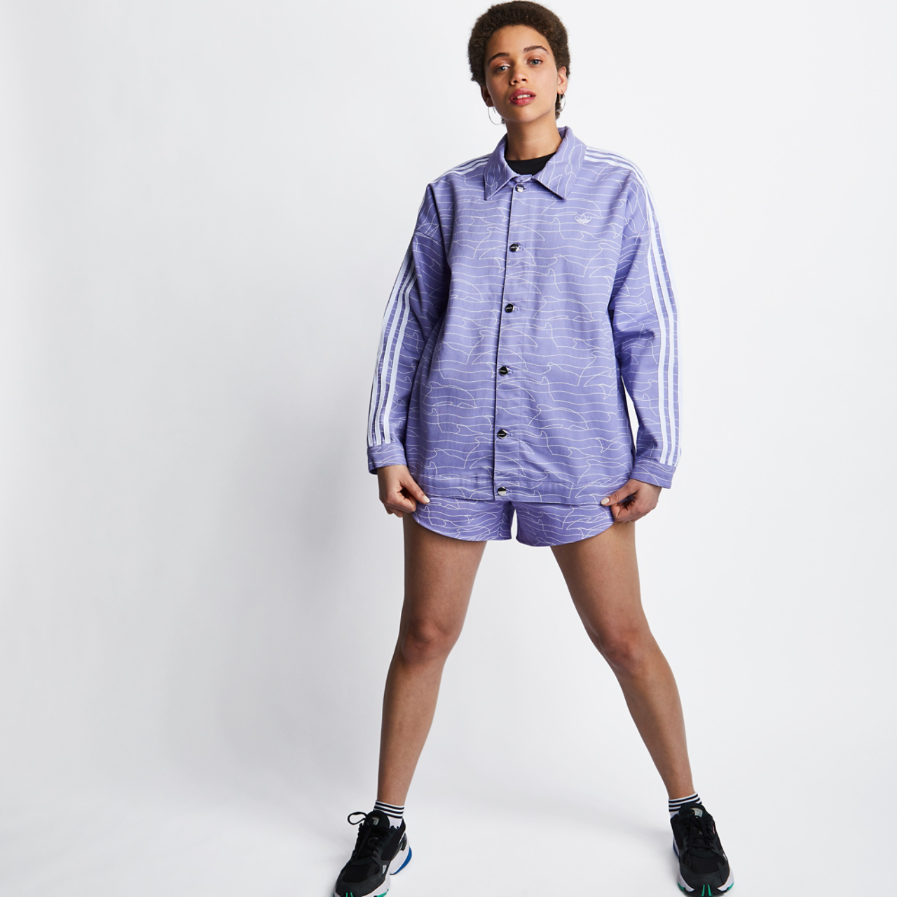 adidas Fakten Image 3 of 4. Tap to open photo gallery.