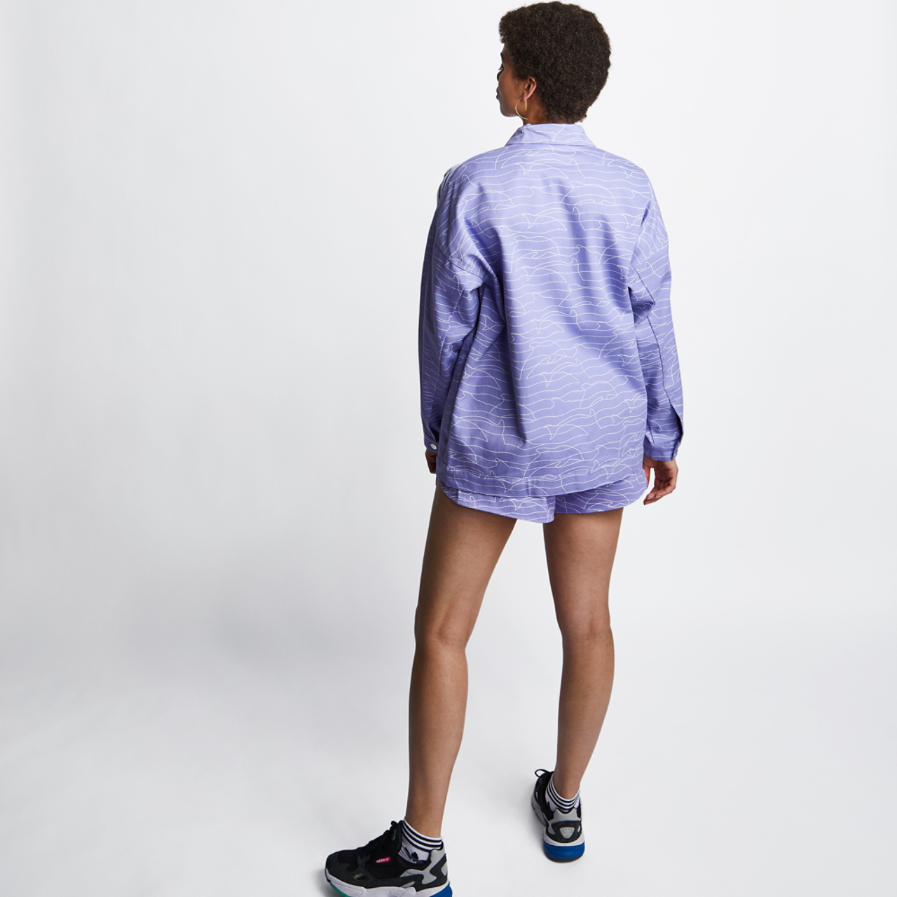 adidas Fakten Image 4 of 4. Tap to open photo gallery.
