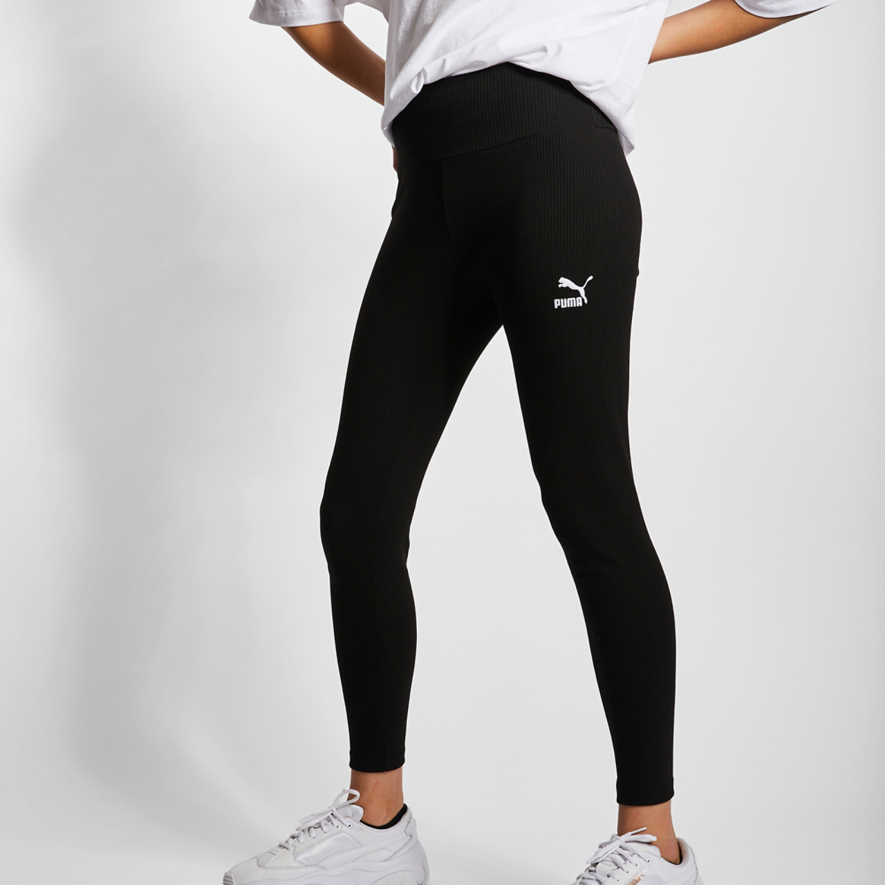 Puma Classic Image 1 of 4. Tap to open photo gallery.