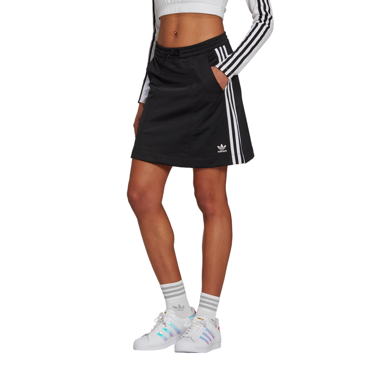 adidas Originals Imagen 1 de 4. Toque para abrir la galería de fotos.