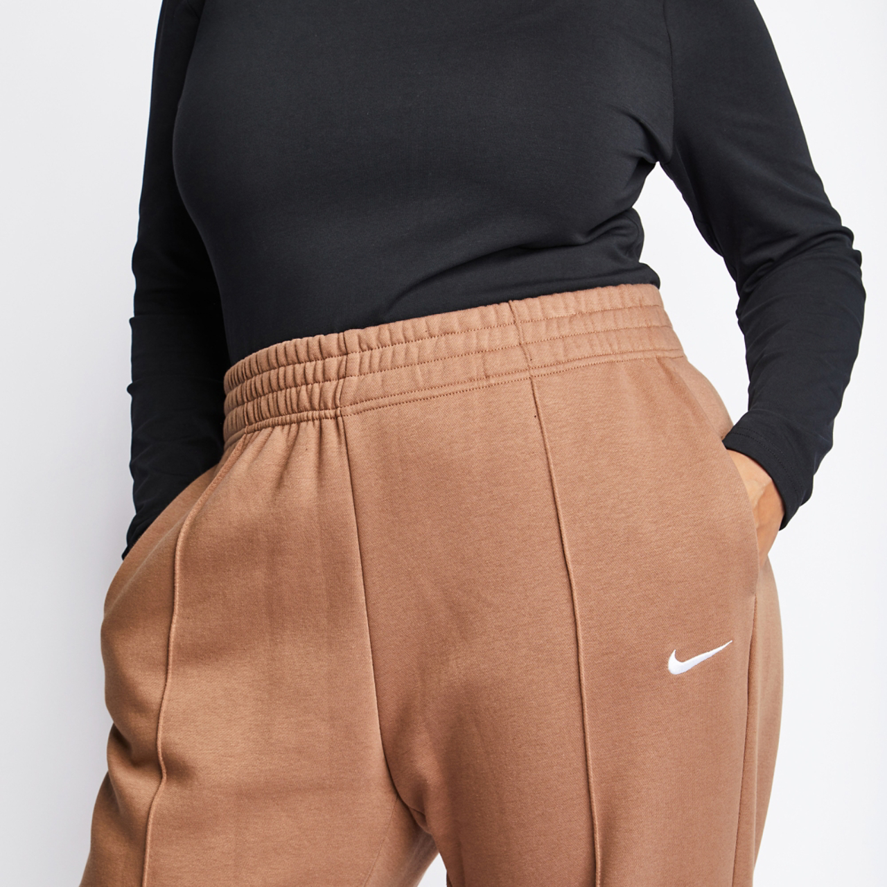 Nike Sportswear Plus Cuffed Image 4 of 4. Tap to open photo gallery.