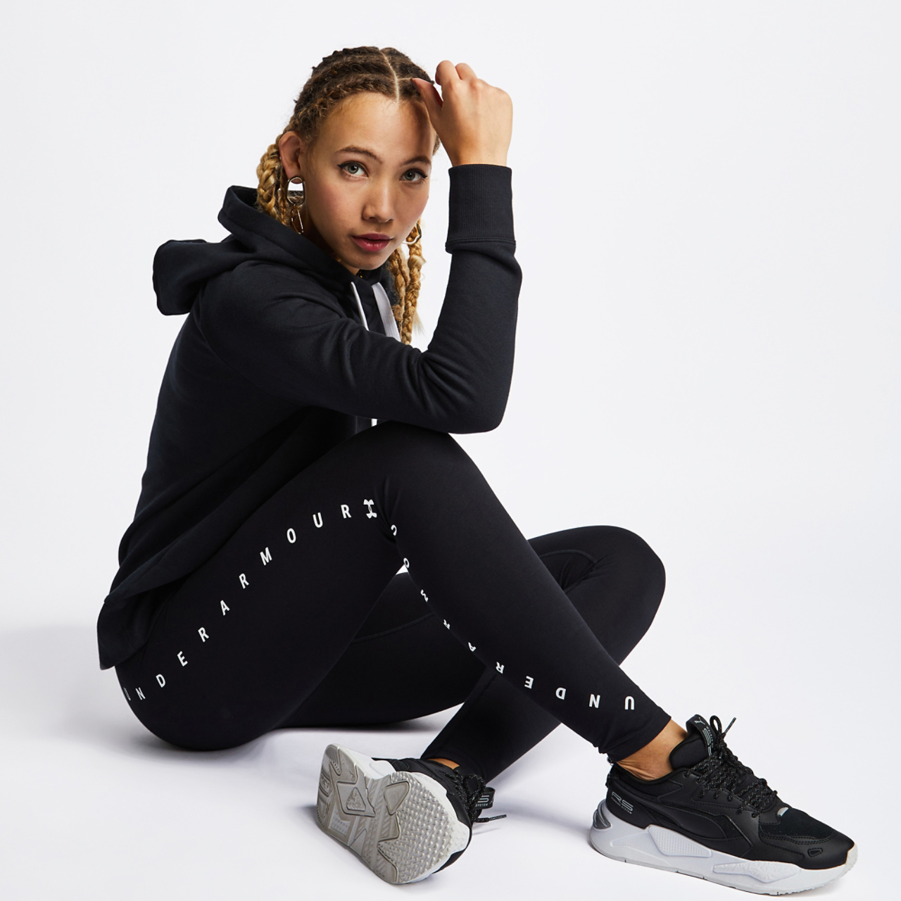 Under Armour Tight Image 2 of 5. Tap to open photo gallery.