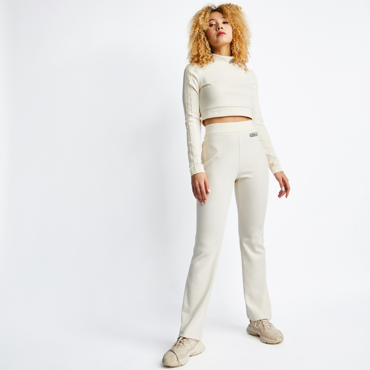 adidas Originals Vintage Sports Open Hem Image 2 of 4. Tap to open photo gallery.