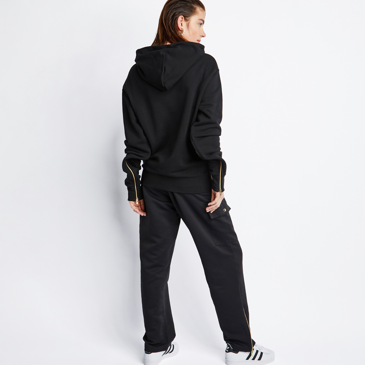 adidas Originals Relaxed Risque Over The Head Image 3 of 4. Tap to open photo gallery.