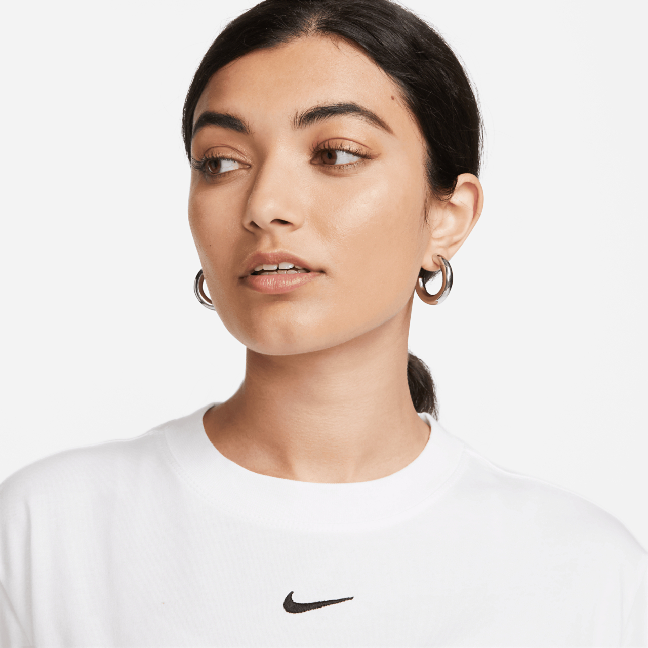 Nike Essentials Afbeelding 3 van 5. Tik om de fotogalerij te openen..