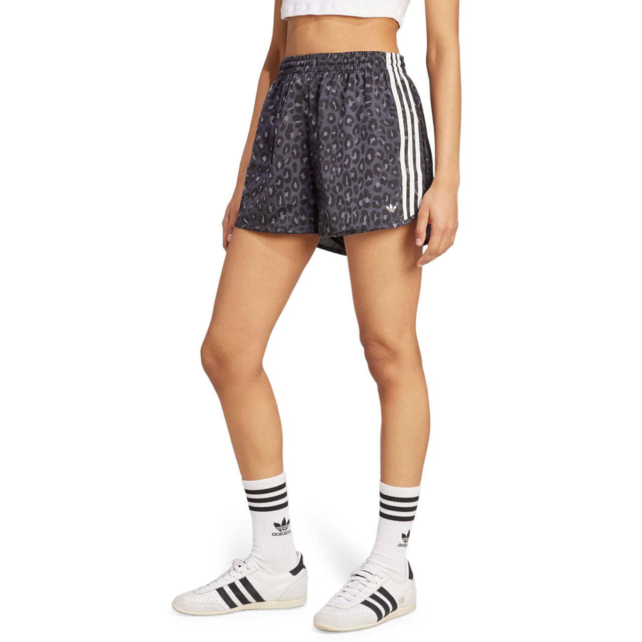 adidas Adicolor Essentials Shorts Imagen 1 de 4. Toque para abrir la galería de fotos.