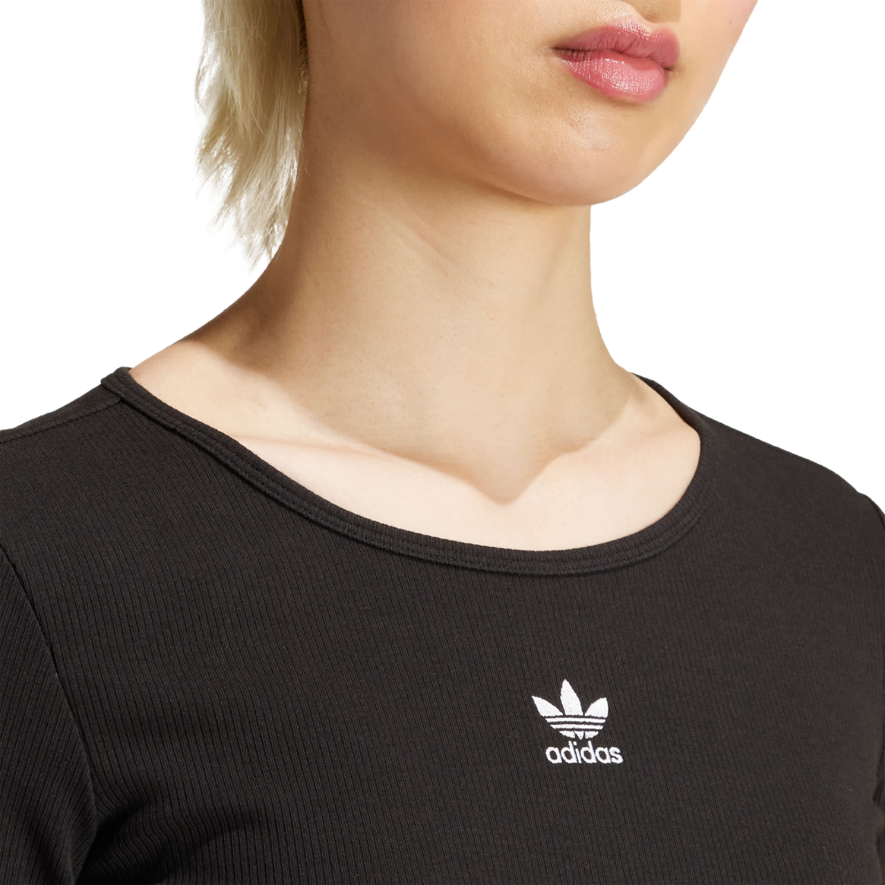 adidas Essentials Afbeelding 4 van 5. Tik om de fotogalerij te openen..