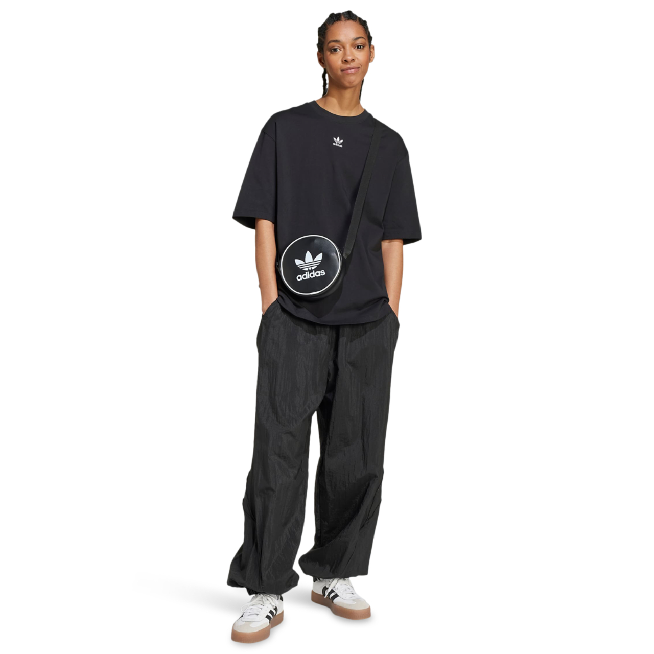 adidas Essentials Boyfriend T-shirt Afbeelding 2 van 4. Tik om de fotogalerij te openen..