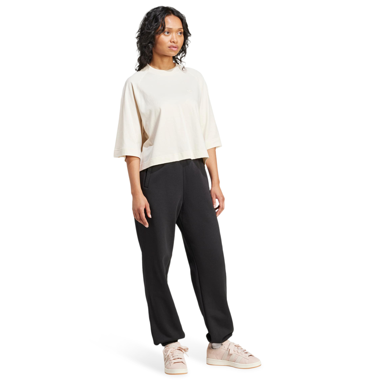 adidas Essentials Fleece Loose Joggers Afbeelding 2 van 4. Tik om de fotogalerij te openen..