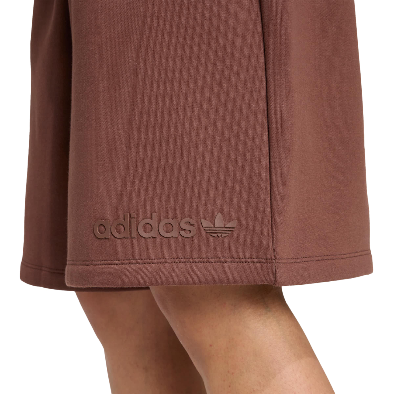 adidas Essentials Linear Shorts Oversized Image 4 of 4. Tap to open photo gallery.