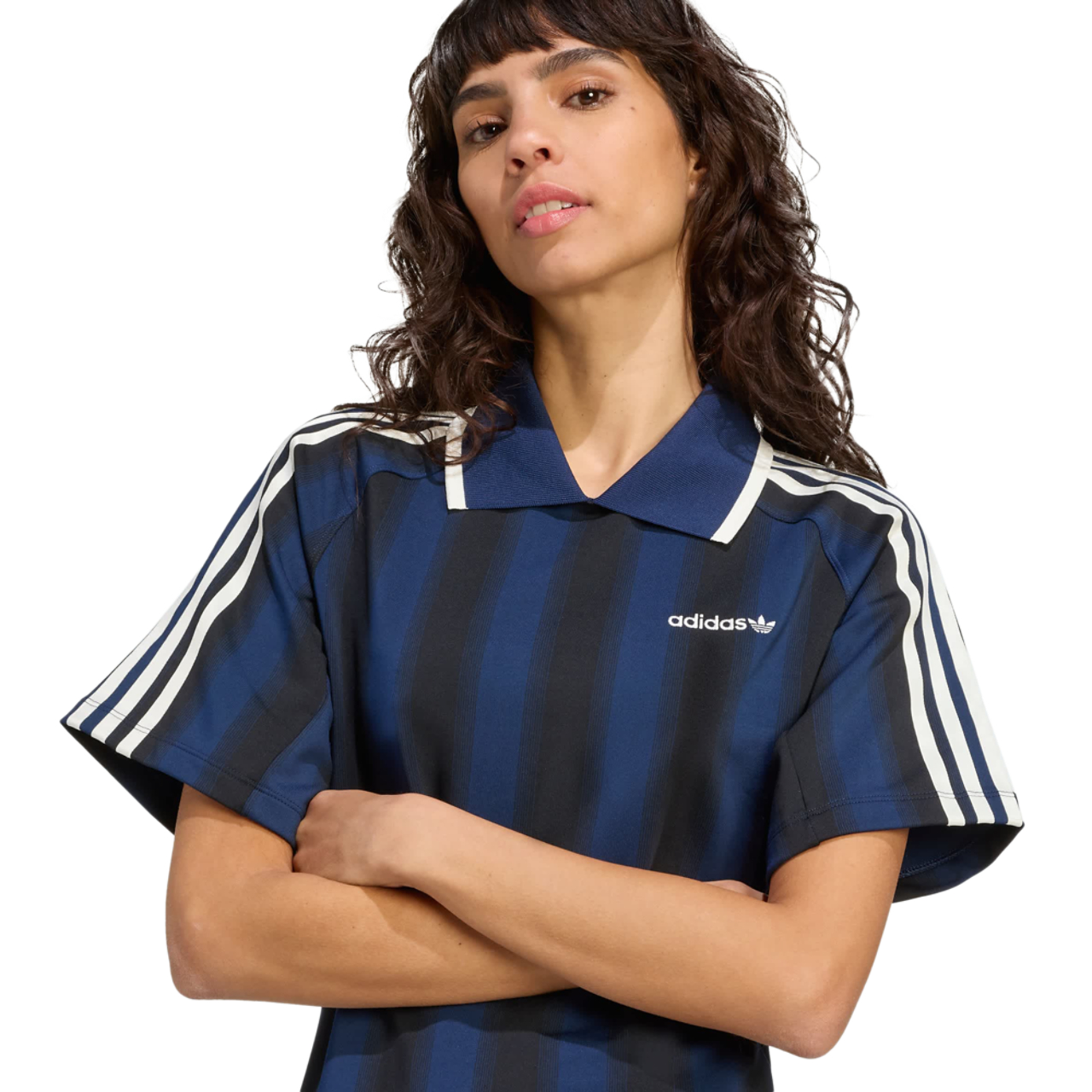adidas Football Inspired Graphic Dress Afbeelding 4 van 4. Tik om de fotogalerij te openen..