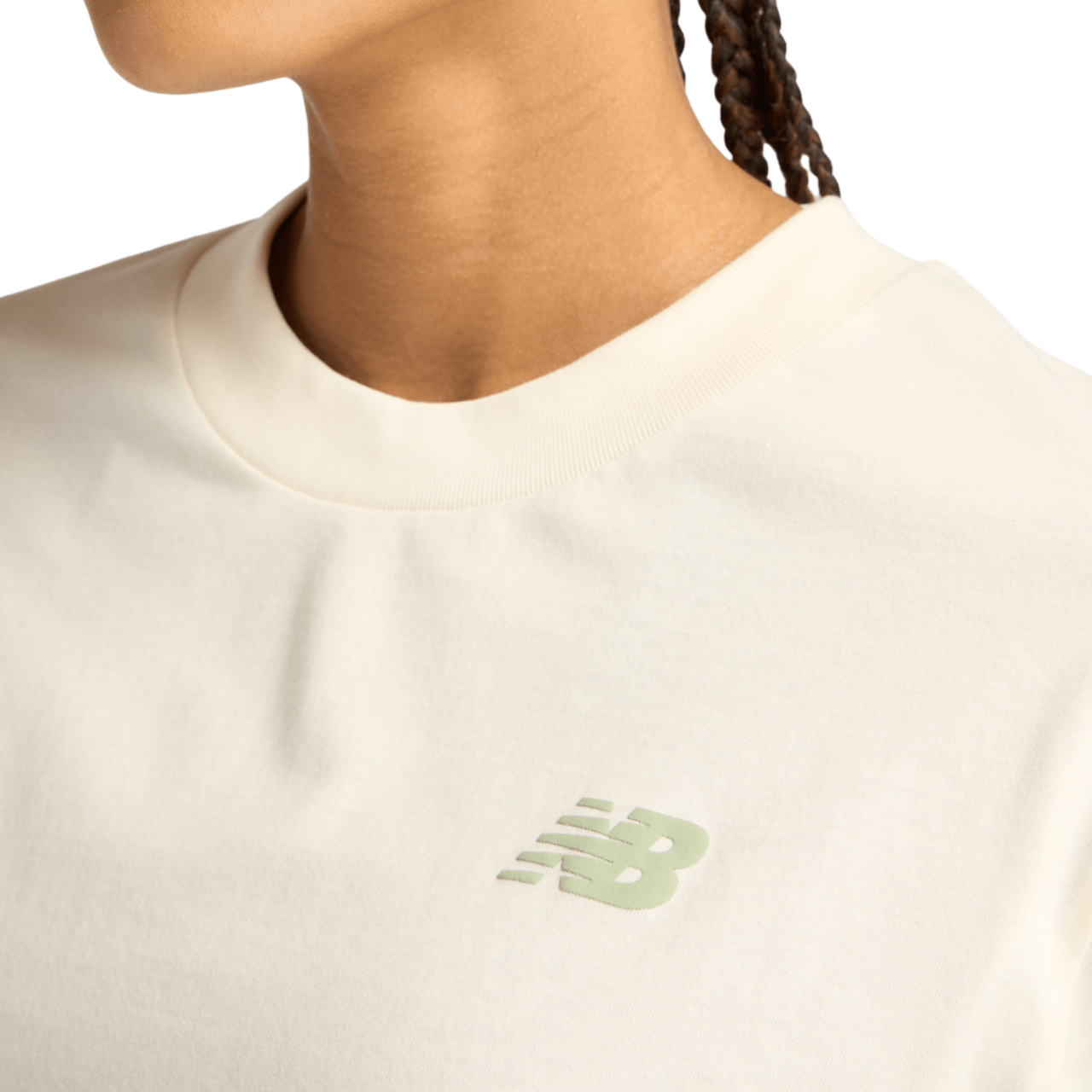 New Balance Linear Heritage Relaxed T-shirt Image 4 sur 4. Appuyez pour ouvrir la galerie de photos.