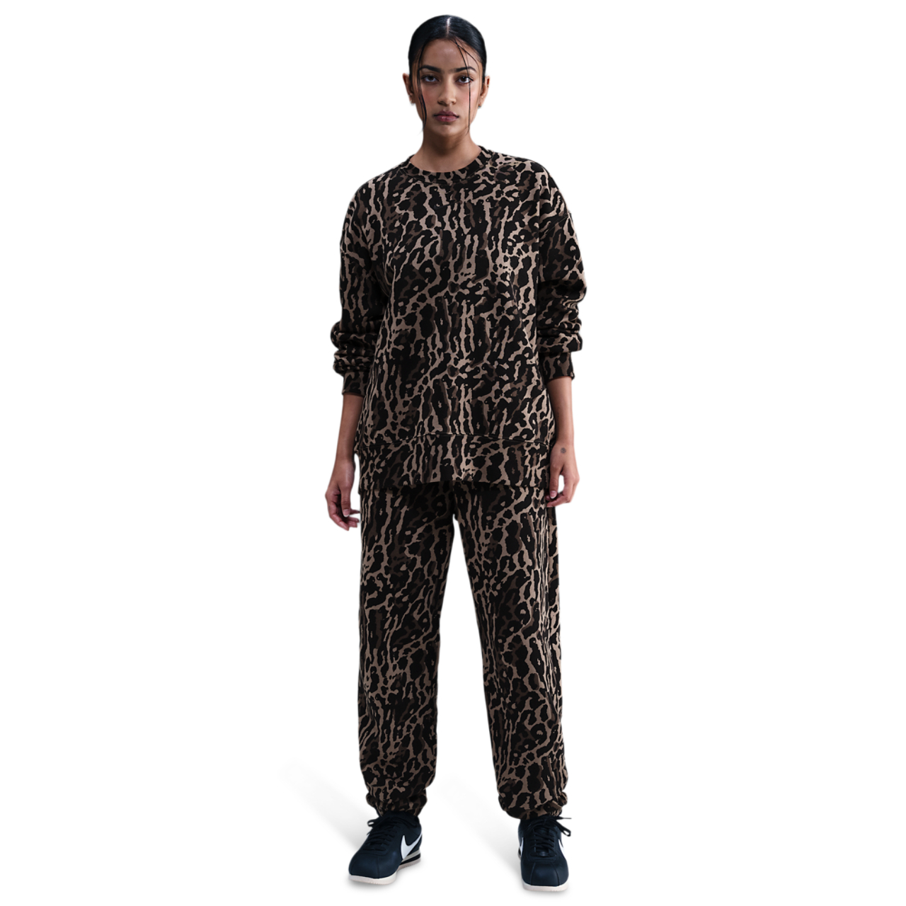 Nike Sportswear Phoenix Oversized Bottoms Image 4 sur 5. Appuyez pour ouvrir la galerie de photos.