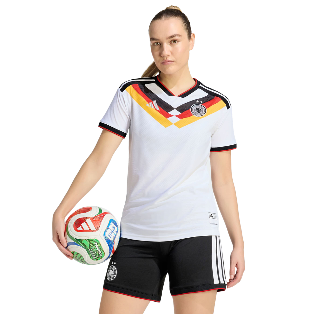 adidas Germany 26 Home Authentic Jersey Imagen 1 de 4. Toque para abrir la galería de fotos.